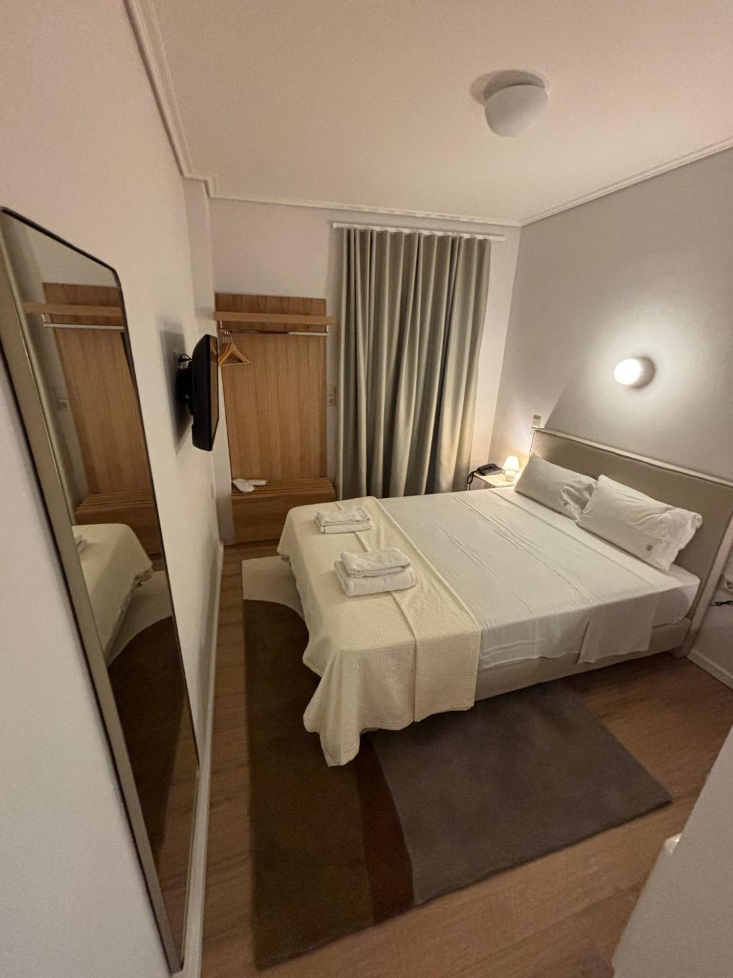 Hotel Maroussi Athens Room photo